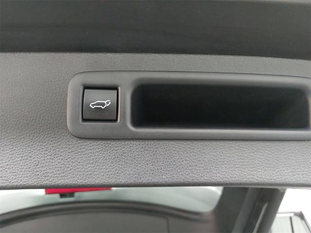 Photo of 2024 Celestial Silver Metallic Toyota Highlander