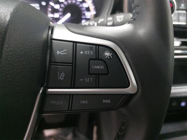 Photo of 2024 Celestial Silver Metallic Toyota Highlander
