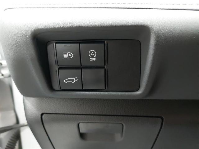 Photo of 2024 Celestial Silver Metallic Toyota Highlander