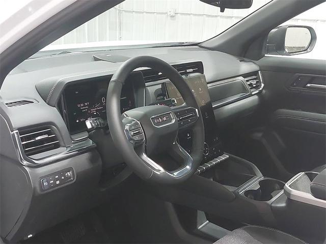 Photo of 2026 Summit White GMC Terrain