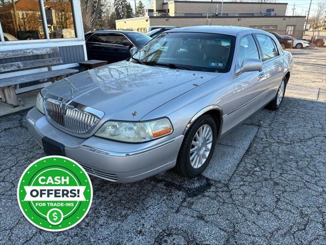 2004 Lincoln Town Car