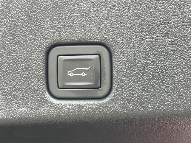 Photo of 2026 Volcanic Red Tintcoat GMC Acadia