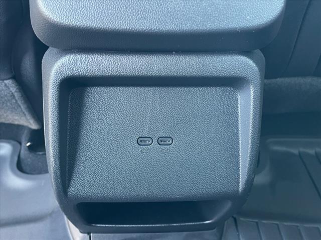 Photo of 2024 Iridescent Pearl Tricoat Chevrolet Equinox EV