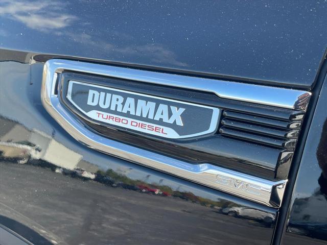 Photo of 2022 Onyx Black GMC Sierra 1500