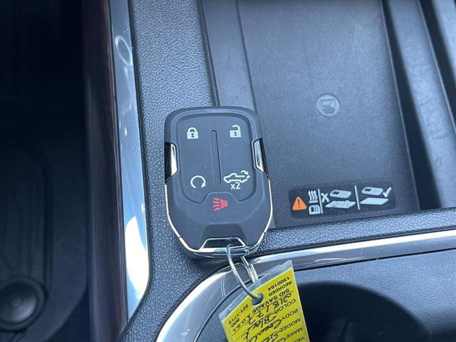 Photo of 2022 Onyx Black GMC Sierra 1500