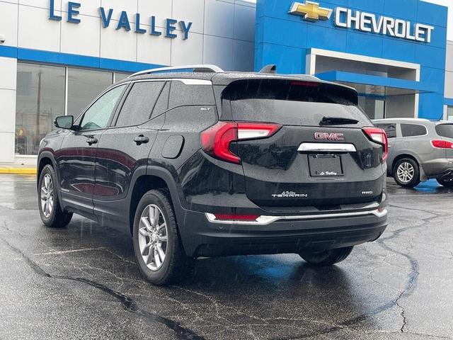 Photo of 2024 Ebony Twilight Metallic GMC Terrain