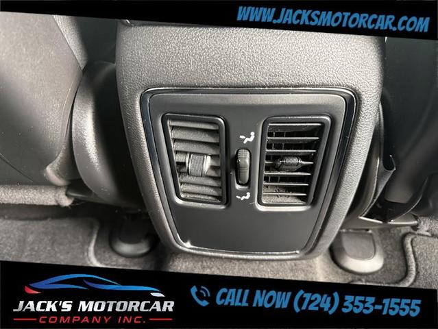 Photo of 2014 Bright White Clearcoat Jeep Grand Cherokee