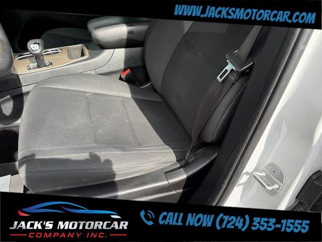 Photo of 2014 Bright White Clearcoat Jeep Grand Cherokee