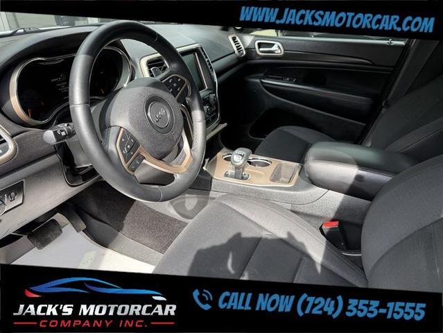 Photo of 2014 Bright White Clearcoat Jeep Grand Cherokee