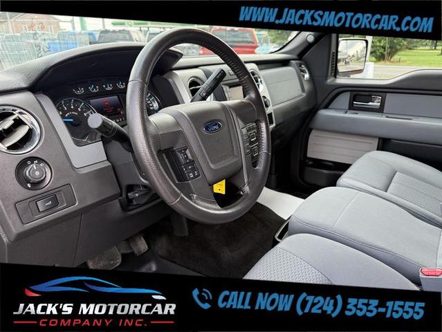 Photo of 2014 Tuxedo Black Metallic Ford F-150