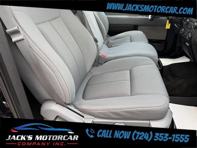 Photo of 2014 Tuxedo Black Metallic Ford F-150