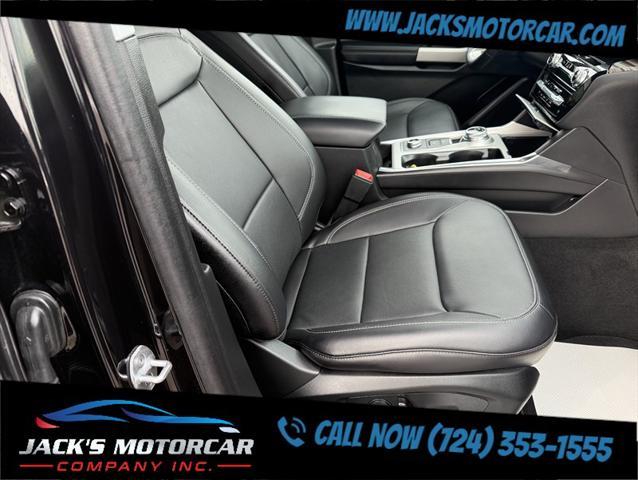 Photo of 2024 Agate Black Metallic Ford Explorer