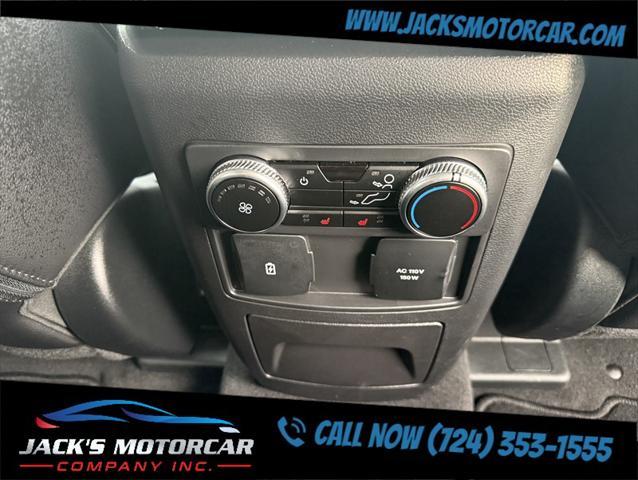 Photo of 2024 Agate Black Metallic Ford Explorer