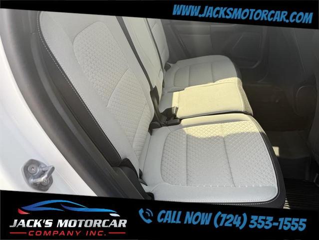 Photo of 2023 Star White Metallic Tri-Coat Ford Escape
