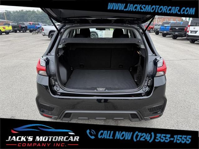 Photo of 2021 Labrador Black Metallic Mitsubishi Outlander Sport