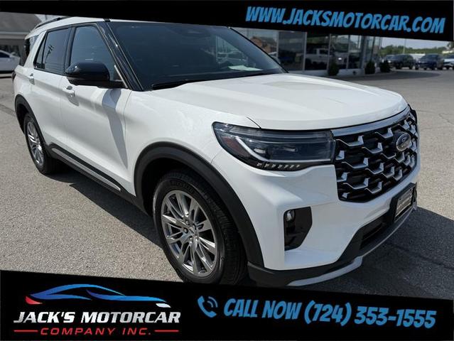 Photo of 2025 Star White Metallic Tri-Coat Ford Explorer