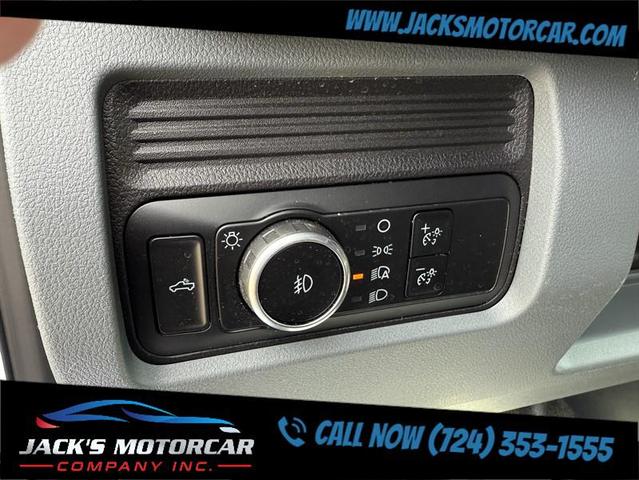 Photo of 2024 Oxford White Ford F-250