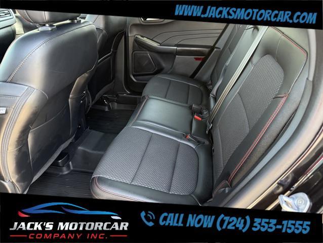 Photo of 2023 Agate Black Metallic Ford Escape