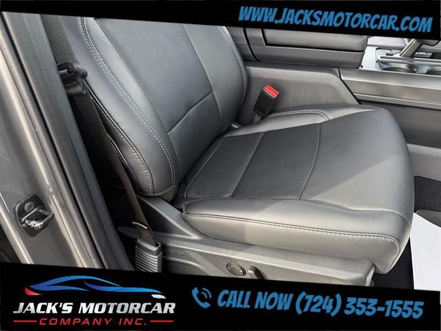 Photo of 2024 Carbonized Gray Metallic Ford F-150