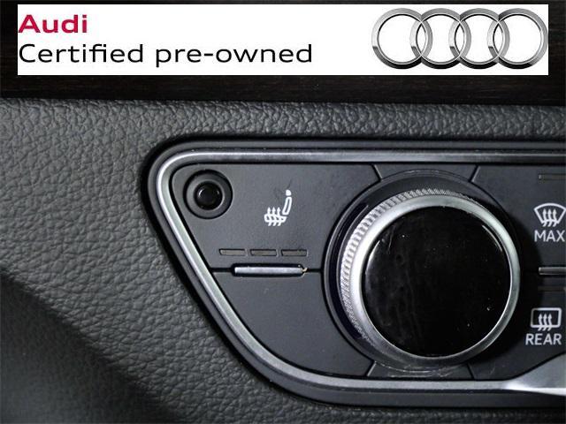 Photo of 2022 Florett Silver Metallic Audi Q5