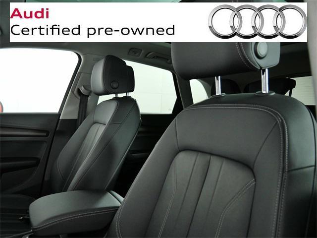 Photo of 2022 Florett Silver Metallic Audi Q5