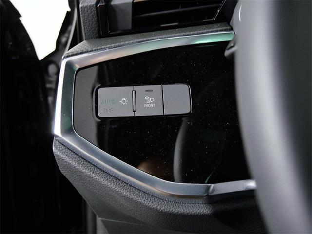 Photo of 2025 Mythos Black Metallic Audi Q3