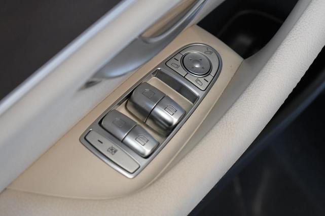 Photo of 2020 Polar White Mercedes-Benz E-Class