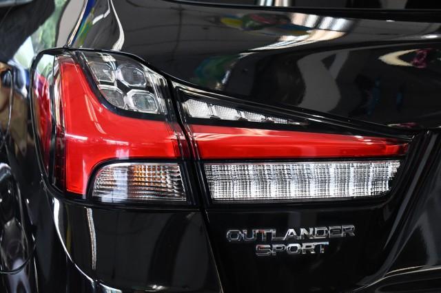 Photo of 2022 Labrador Black Pearl Mitsubishi Outlander Sport