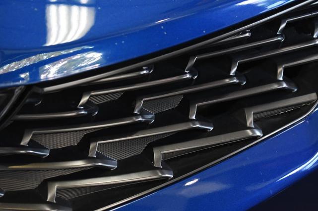 Photo of 2021 Sapphire Blue Kia K5