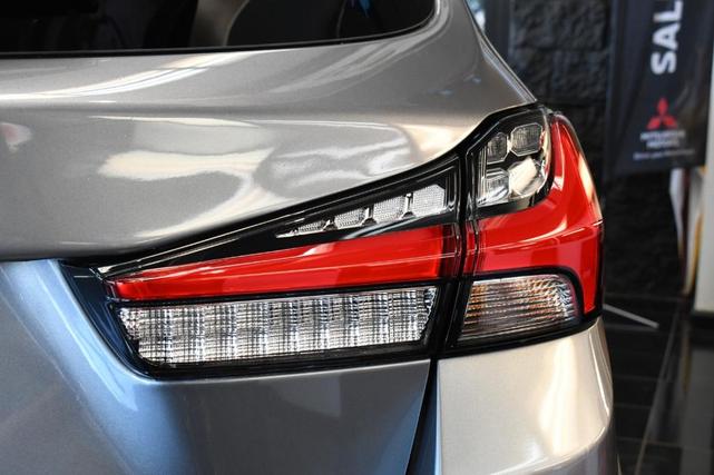 Photo of 2024 Mercury Gray Metallic Mitsubishi Outlander Sport