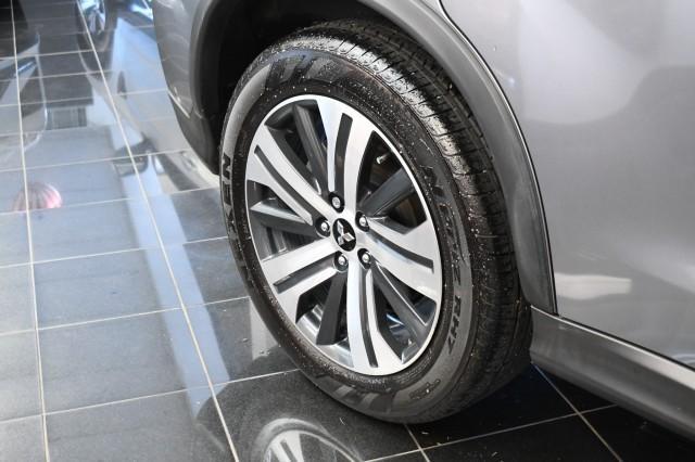 Photo of 2024 Mercury Gray Metallic Mitsubishi Outlander Sport