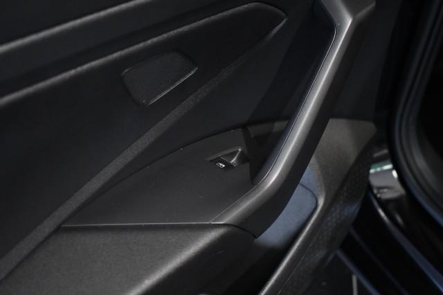 Photo of 2024 Deep Black Pearl Effect Volkswagen Jetta
