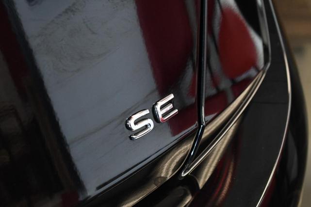 Photo of 2024 Deep Black Pearl Effect Volkswagen Jetta