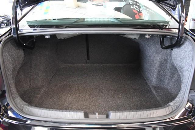 Photo of 2024 Deep Black Pearl Effect Volkswagen Jetta