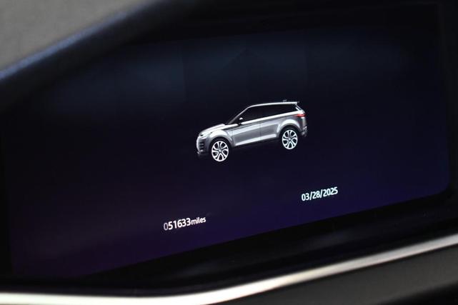 Photo of 2022 Fuji White Land Rover Range Rover Evoque