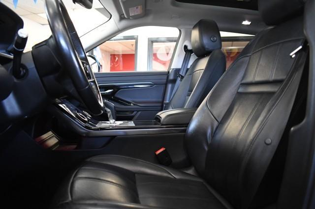 Photo of 2022 Fuji White Land Rover Range Rover Evoque