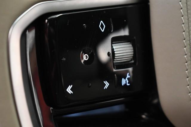 Photo of 2022 Santorini Black Land Rover Range Rover Velar