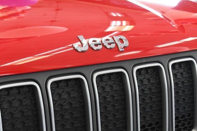 Photo of 2022 Colorado Red Clearcoat Jeep Renegade