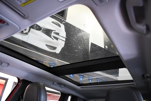 Photo of 2022 Colorado Red Clearcoat Jeep Renegade