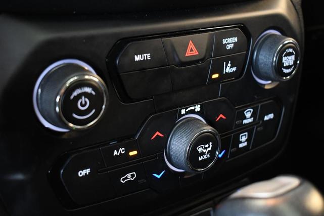 Photo of 2022 Colorado Red Clearcoat Jeep Renegade
