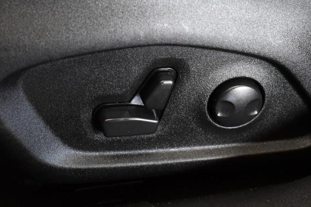 Photo of 2022 Colorado Red Clearcoat Jeep Renegade