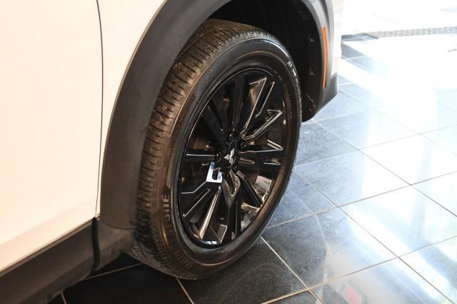 Photo of 2024 White Diamond Mitsubishi Eclipse Cross