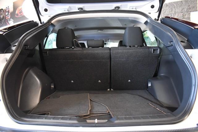Photo of 2024 White Diamond Mitsubishi Eclipse Cross