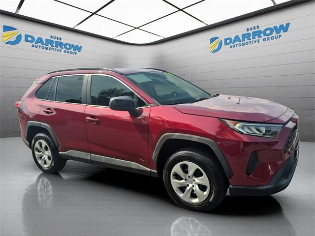 Photo of 2019 Red Toyota RAV4