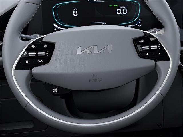 Photo of 2025 Snow White Pearl Kia Niro