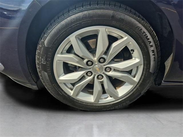 Photo of 2019 Blue Velvet Metallic Chevrolet Impala