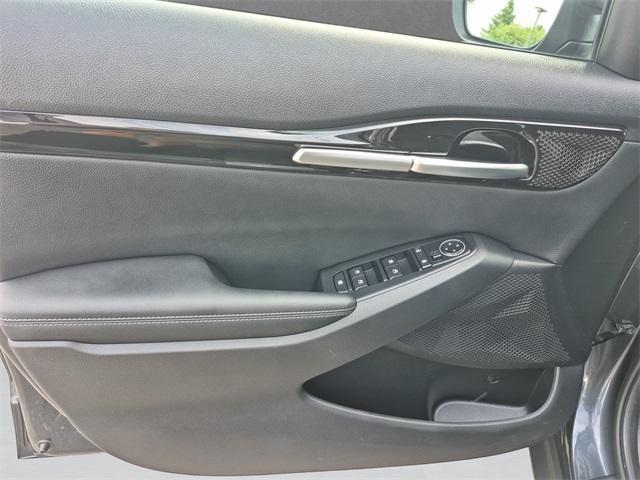 Photo of 2024 Gravity Gray Kia Seltos
