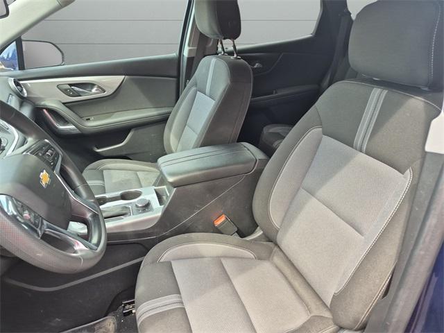 Photo of 2023 Blue Glow Metallic Chevrolet Blazer