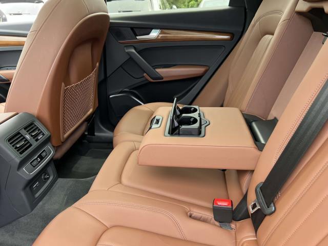 Photo of 2023 Glacier White Metallic Audi Q5