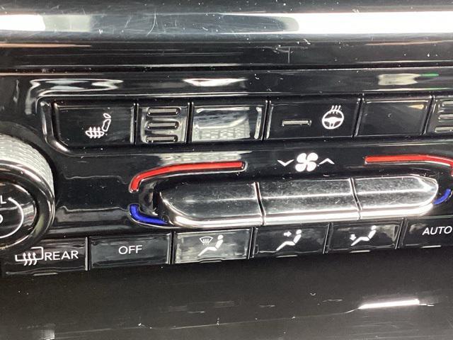 Photo of 2021 Silver Zynith Jeep Grand Cherokee L